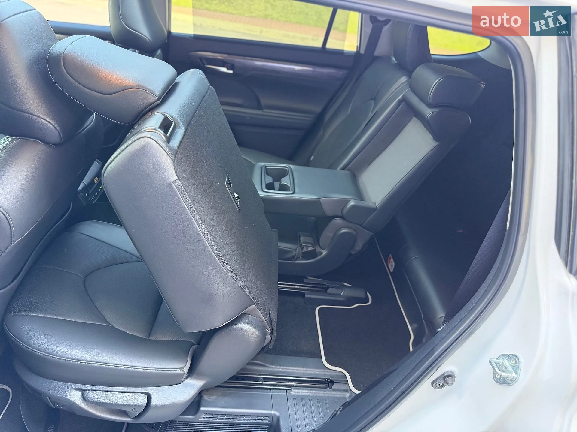 2023 Toyota Highlander - мініатюра 70
