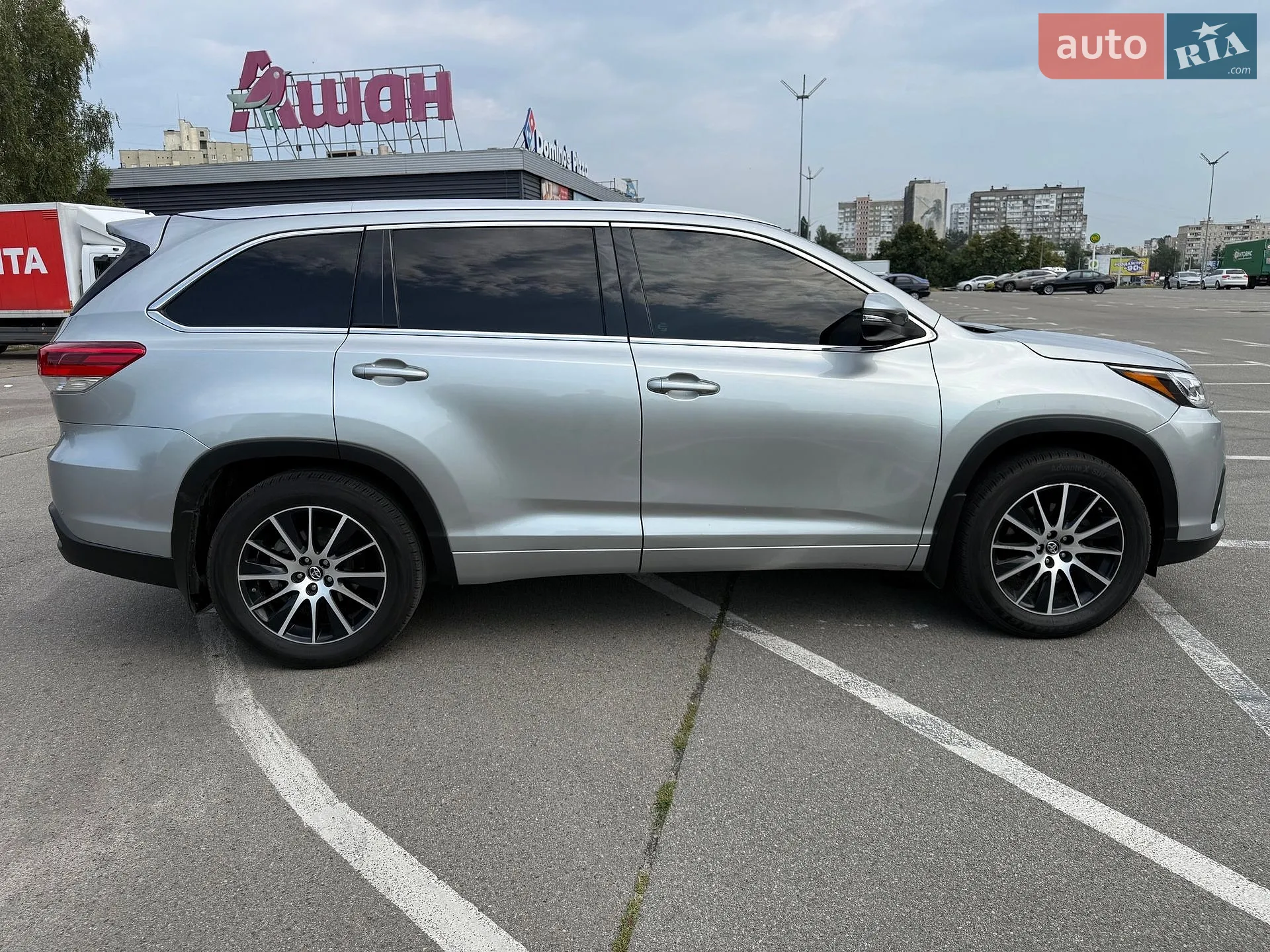 2017 Toyota Highlander - мініатюра 3