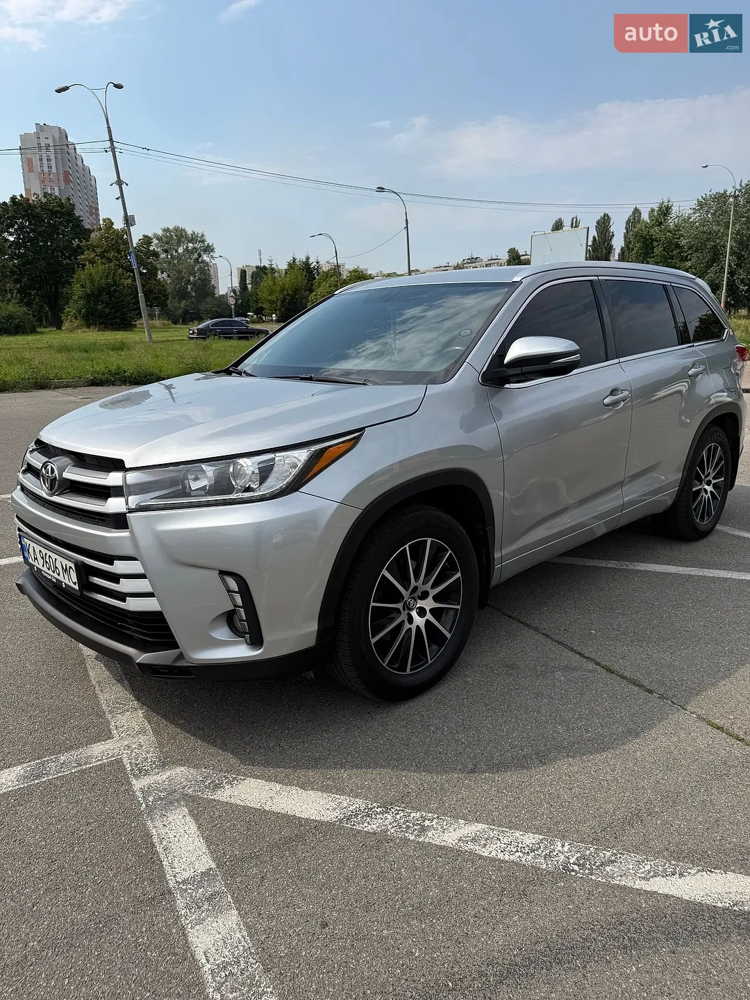 2017 Toyota Highlander - мініатюра 9