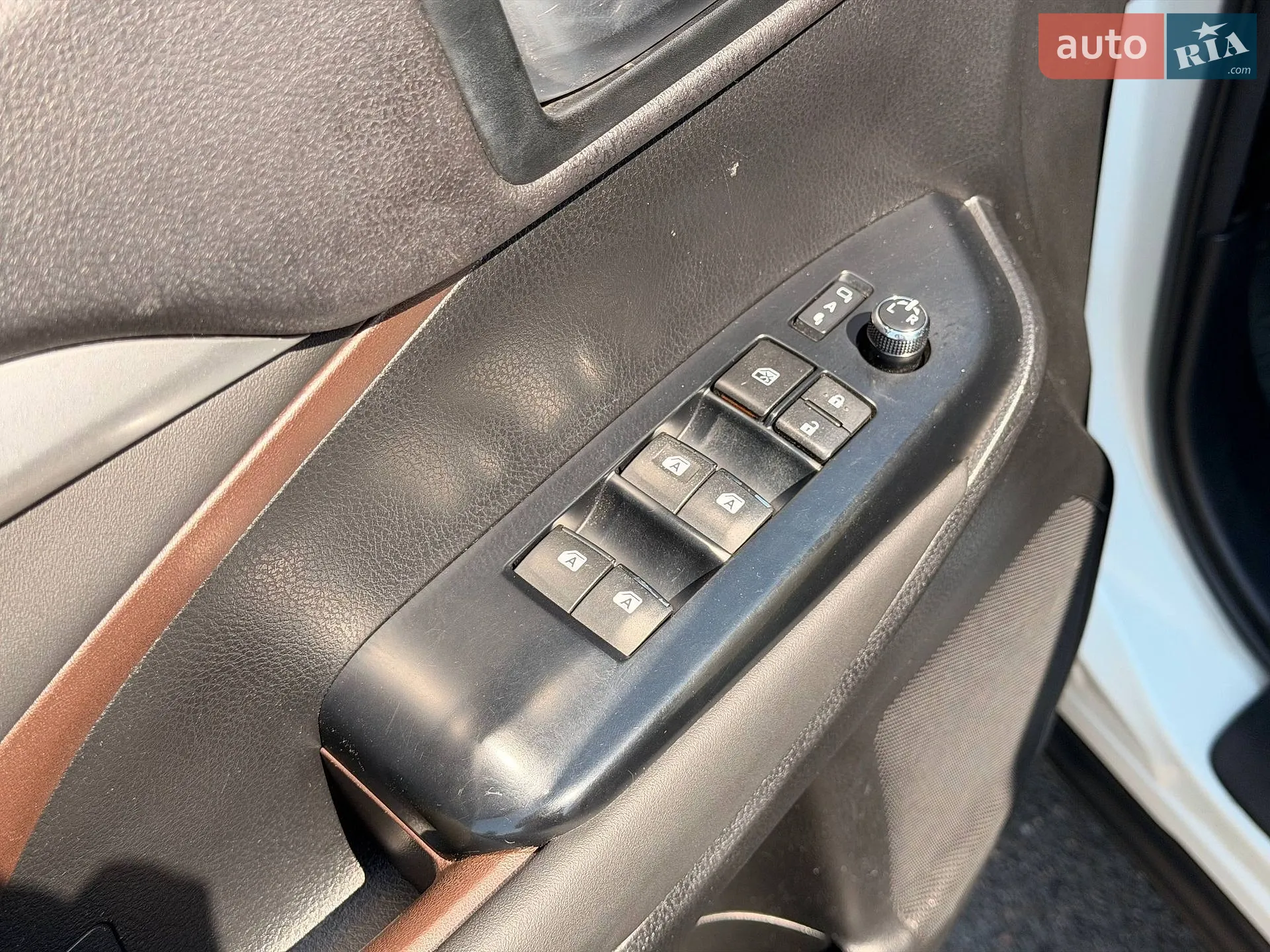 2014 Toyota Highlander - мініатюра 41