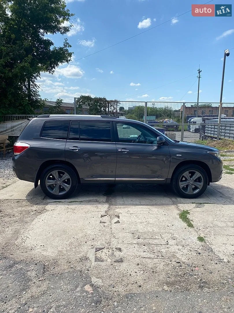 2011 Toyota Highlander - мініатюра 4