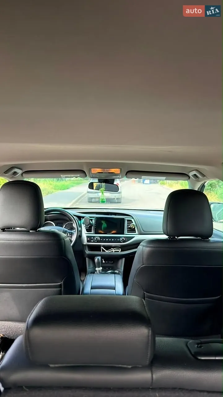 2017 Toyota Highlander - мініатюра 11