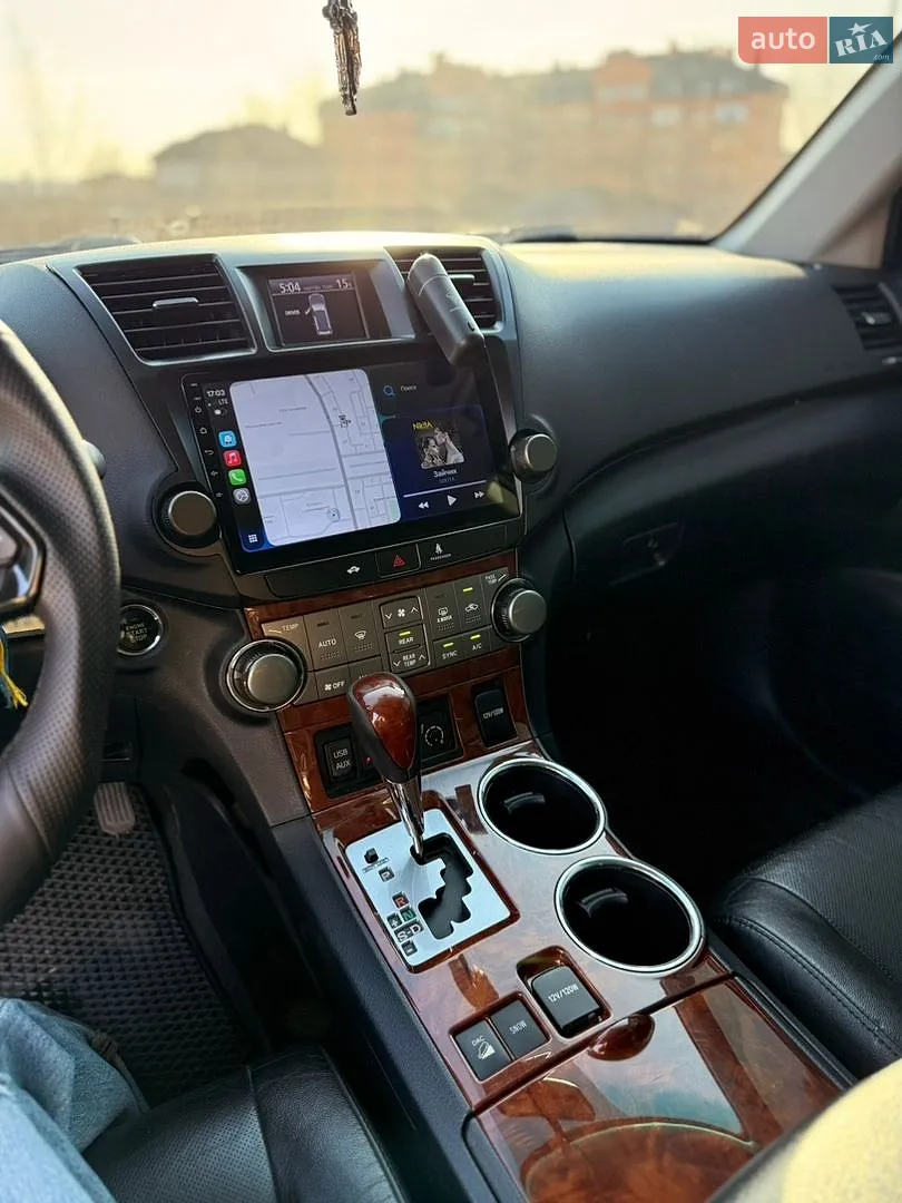 2010 Toyota Highlander - мініатюра 18