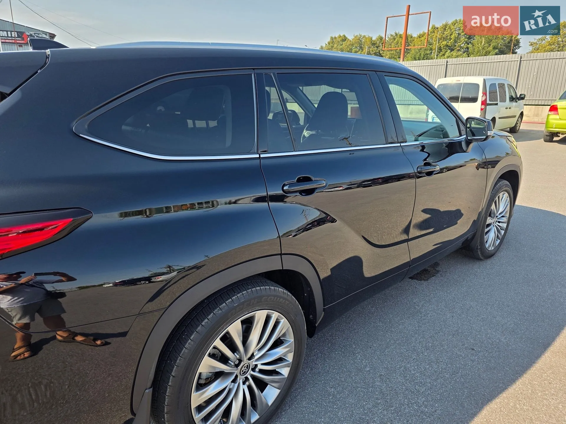 2022 Toyota Highlander - мініатюра 13