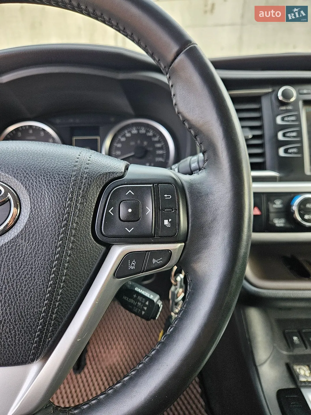 2018 Toyota Highlander - мініатюра 18
