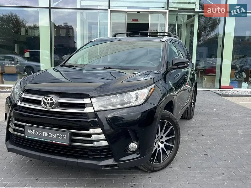 Toyota Highlander 2019