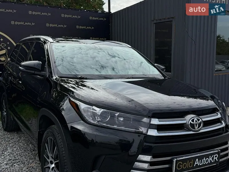 Toyota Highlander 2019
