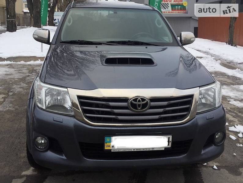 Пикап Toyota Hilux 2012 в Киеве