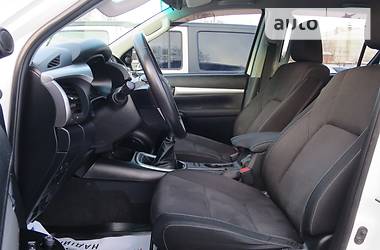 Пикап Toyota Hilux 2015 в 