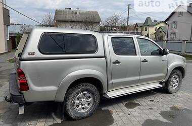 Пикап Toyota Hilux 2013 в Львове