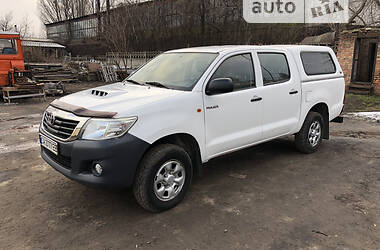 Пикап Toyota Hilux 2012 в Черкассах