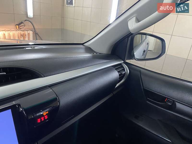Пікап Toyota Hilux 2022 в Умані