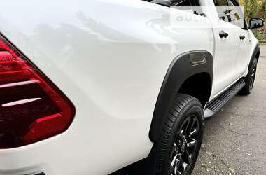 Пікап Toyota Hilux 2022 в 