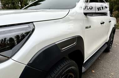 Пікап Toyota Hilux 2022 в 