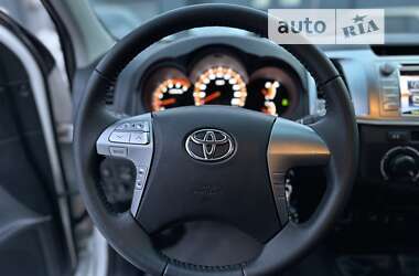 Пикап Toyota Hilux 2014 в 
