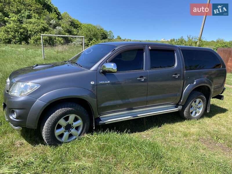 Пикап Toyota Hilux 2011 в Харькове