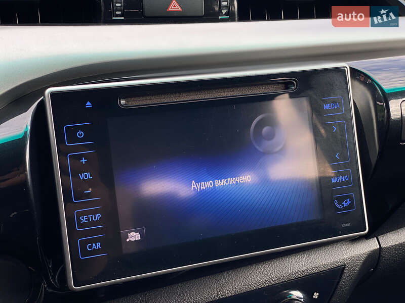 Пикап Toyota Hilux 2017 в Ужгороде