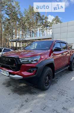 Пікап Toyota Hilux 2023 в Києві