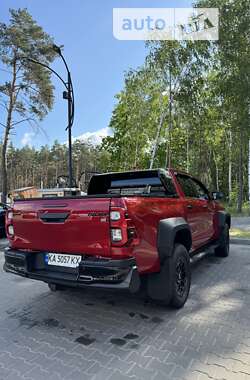 Пікап Toyota Hilux 2023 в Києві