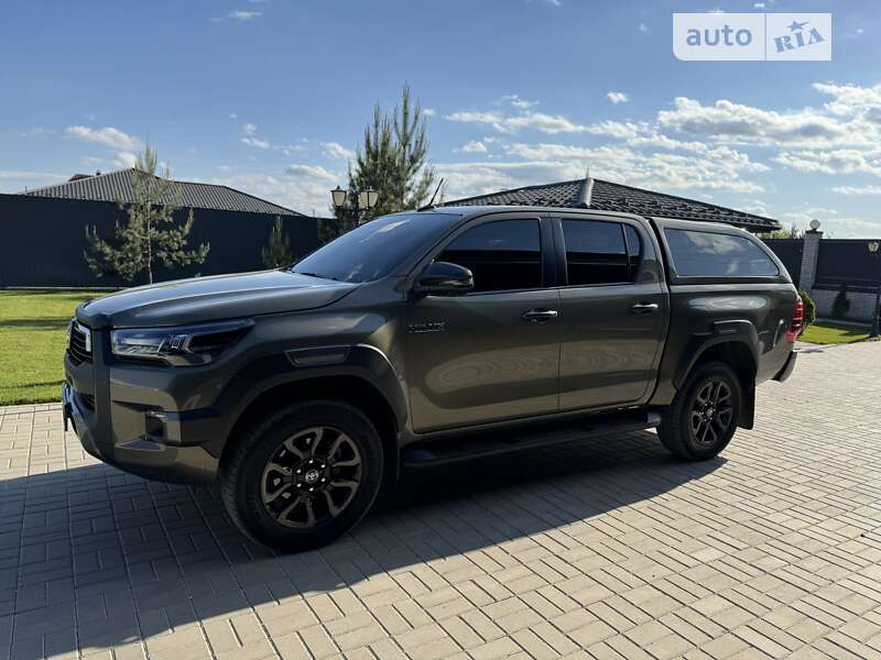 Пикап Toyota Hilux 2022 в Житомире