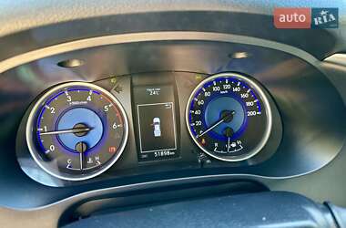 Пикап Toyota Hilux 2015 в 