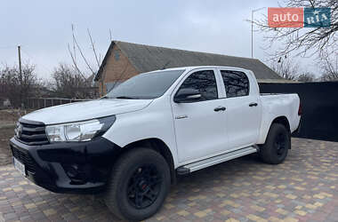 Пикап Toyota Hilux 2017 в 