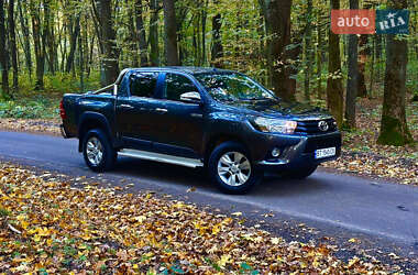 Пикап Toyota Hilux 2015 в Луцке