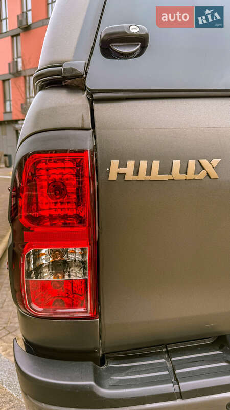 Пікап Toyota Hilux 2022 в Києві