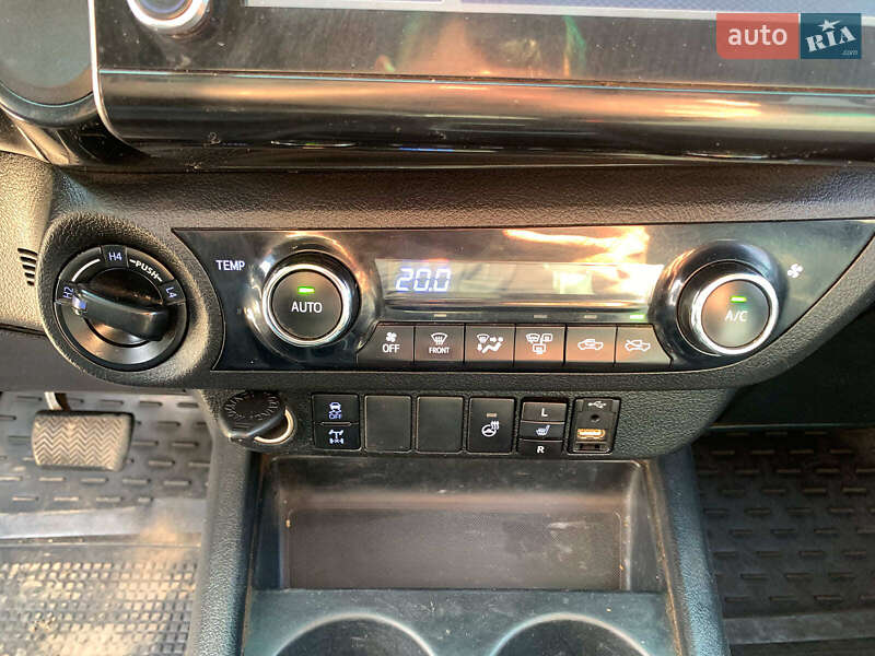 Пикап Toyota Hilux 2020 в Виннице