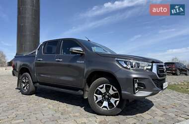 Пикап Toyota Hilux 2019 в 