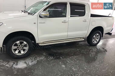 Пікап Toyota Hilux 2011 в 