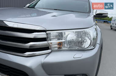 Пікап Toyota Hilux 2017 в 