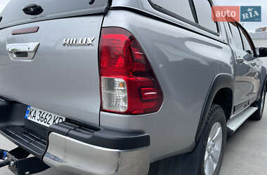 Пікап Toyota Hilux 2017 в 