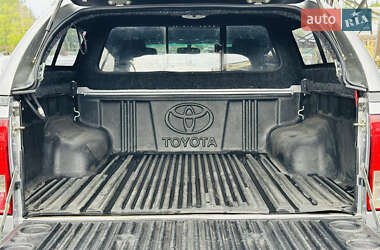 Пикап Toyota Hilux 2016 в 