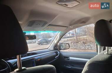 Пікап Toyota Hilux 2020 в 