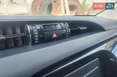 Пикап Toyota Hilux 2019 в 