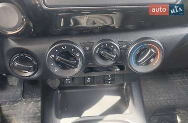 Пикап Toyota Hilux 2019 в 