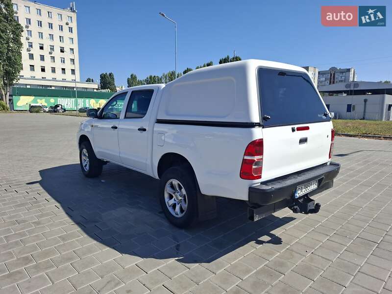 Пікап Toyota Hilux 2013 в Черкасах