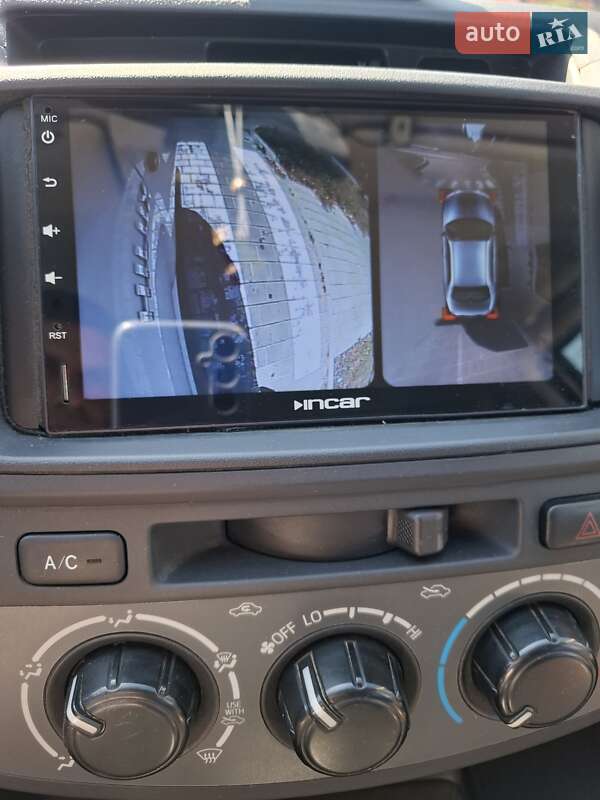 Пікап Toyota Hilux 2013 в Черкасах