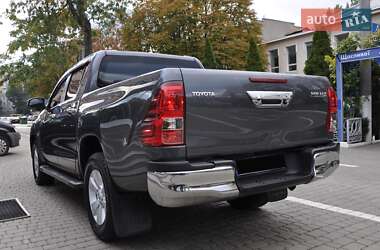 Пикап Toyota Hilux 2016 в 