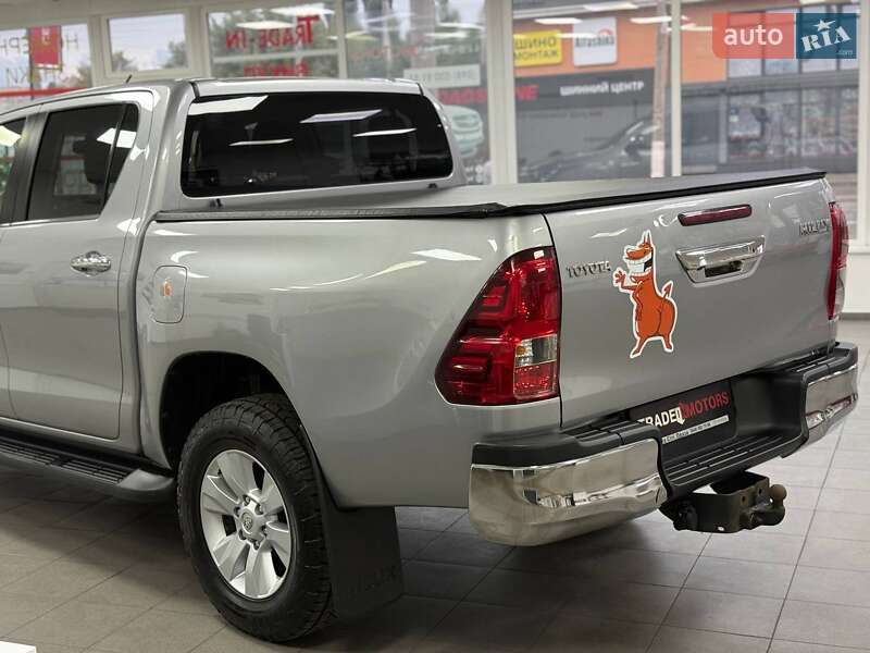Пикап Toyota Hilux 2018 в Киеве фото 9 Пикап Toyota Hilux 2018 в Киеве