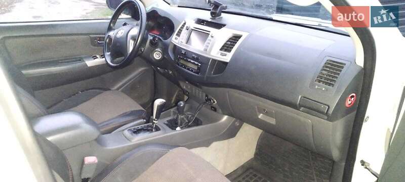Пікап Toyota Hilux 2012 в Андрушівці
