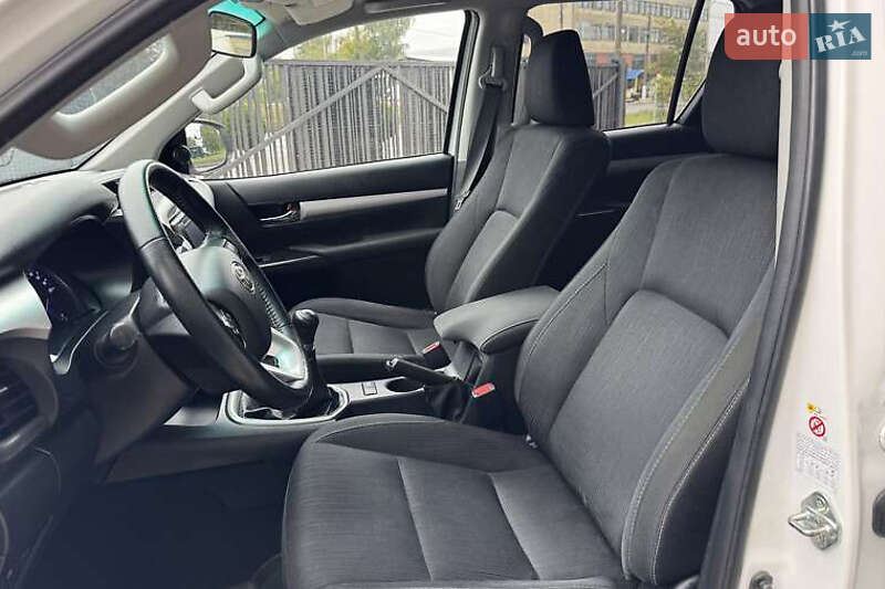Пикап Toyota Hilux 2019 в Львове
