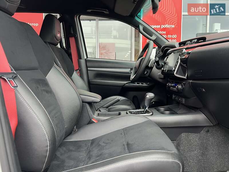 Пикап Toyota Hilux 2023 в Виннице