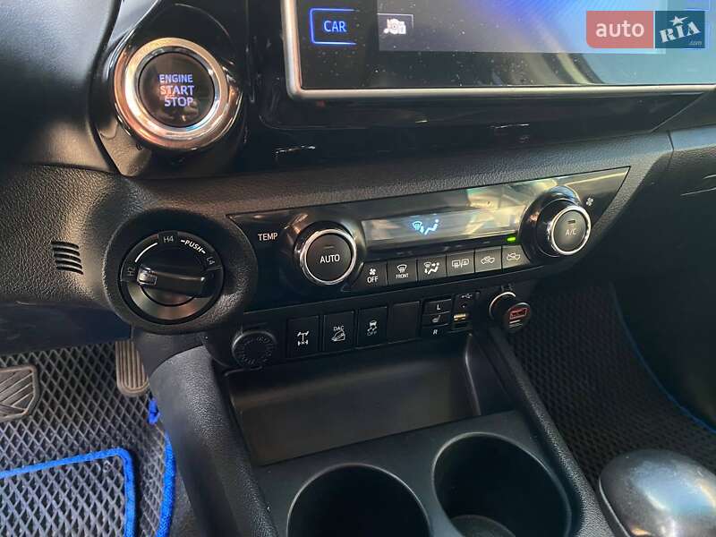 Пикап Toyota Hilux 2016 в Львове фото 17 Пикап Toyota Hilux 2016 в Львове