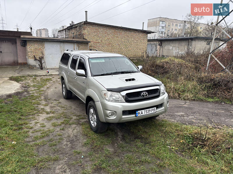 Пикап Toyota Hilux 2009 в Киеве фото 3 Пикап Toyota Hilux 2009 в Киеве