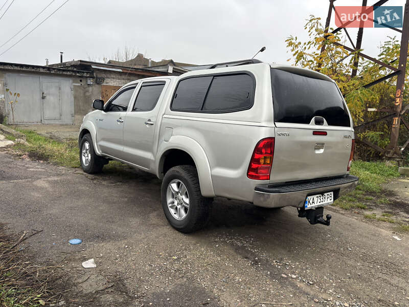 Пикап Toyota Hilux 2009 в Киеве фото 8 Пикап Toyota Hilux 2009 в Киеве