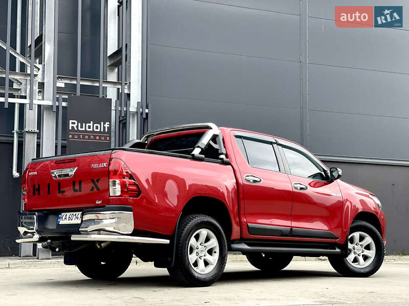 Пикап Toyota Hilux 2018 в Киеве