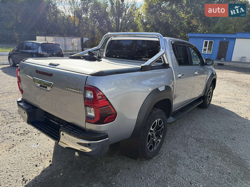 Пикап Toyota Hilux 2021 в Днепре фото 8 Пикап Toyota Hilux 2021 в Днепре