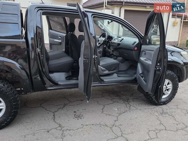 Пикап Toyota Hilux 2012 в Одессе